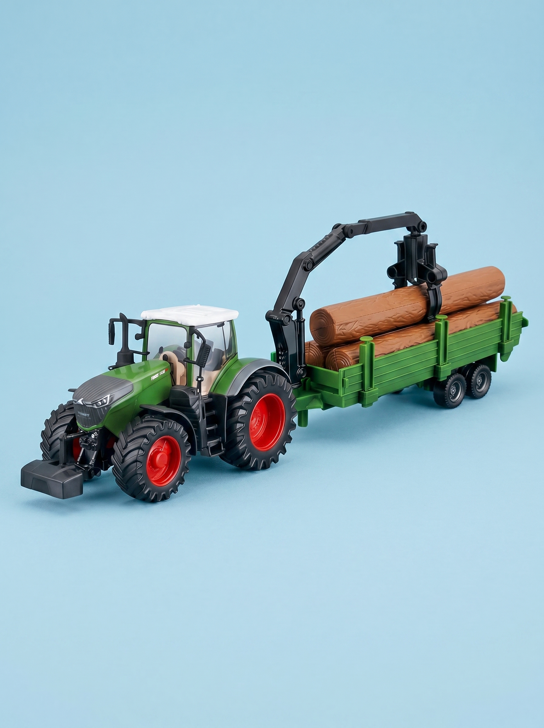 TRACTOR FENDT 1050 VARIO FORESTAL CON TRONCOS 1:50